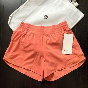 LULULEMON HOTTY HOT HR SHORTS 4” in CORAL KISS 💋 SZ 6 NWT